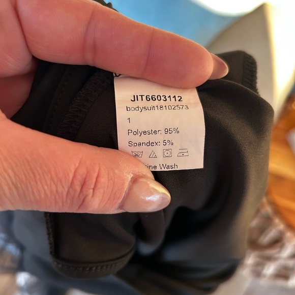 Elegant Black Sheer Sleeve bodysuit from SHEIN size Large NEW - Picture 4 of 8